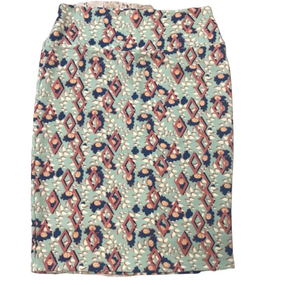 LuLaRoe Cassie Skirt - Picture 1 of 2